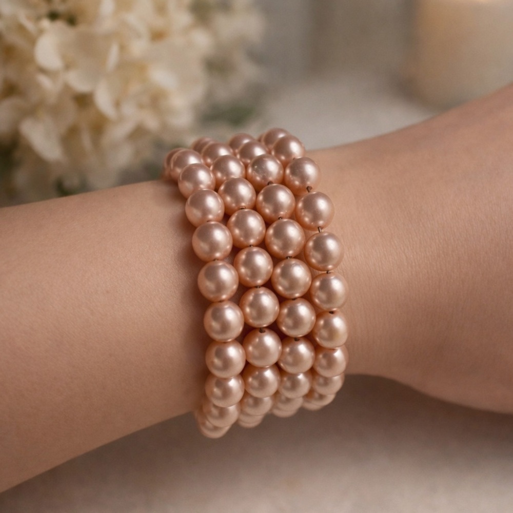 Pink faux pearl beaded vintage stretch triple strand bracelet